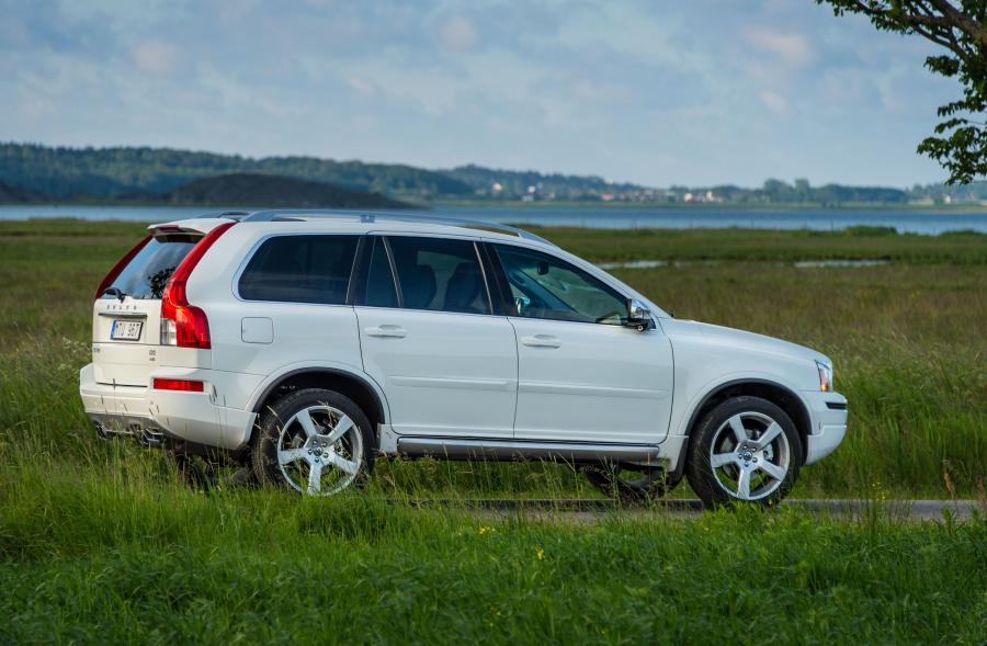  Volvo XC90 D5 R-Design 2012 года  (фото 19 из 21)